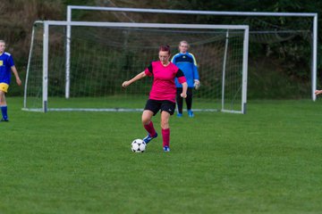 Bild 233 - B-Juniorinnen TSV Gnutz o.W. - SV Wahlstedt : Ergebnis: 1:1